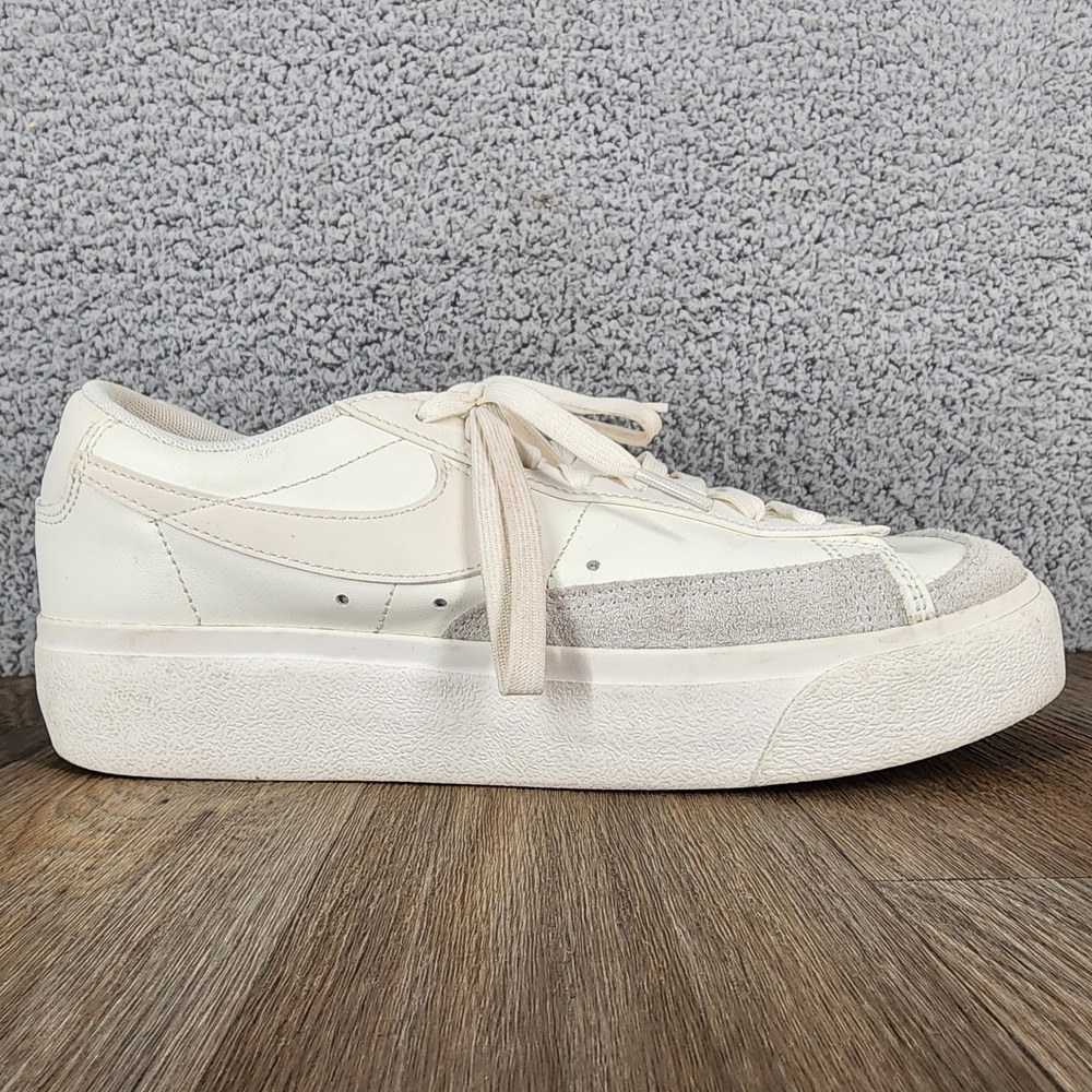 Nike Blazer Low Platform Women's 9.5 Sneakers Off White Leather Suede Shoes‎